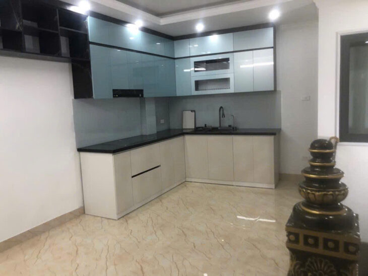 BÁN NHÀ MẶT PHỐ BỒ ĐỀ ,Long Biên– 70M2, 5 TẦNG, CÓ THANG MÁY – GIÁ CHỈ 23,9 TỶ
