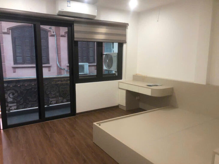 BÁN NHÀ MẶT PHỐ BỒ ĐỀ ,Long Biên– 70M2, 5 TẦNG, CÓ THANG MÁY – GIÁ CHỈ 23,9 TỶ