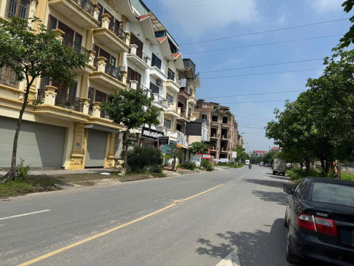YÊN NGHĨA HÀ ĐỘNG ,LÔ GÓC 3 MẶT THOÁNG – NHÀ DÂN XÂY TÂM HUYẾT -FULL NỘI THẤT – DÂN TRÍ CAO 46M
