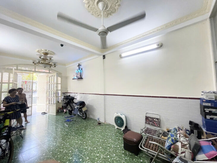 CẦN BÁN GẤP CĂN NHÀ PHÚ NHUẬN THÍCH HỢP MỞ VĂN PHÒNG – SPA- CHDV- Ở -CHO THUÊ ĐỀU THUẬN TIỆN