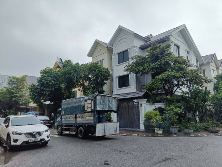Biệt Thự Đẳng Cấp Tây Mỗ, Gần Vin Smart City, Sát Vườn Hoa, DT 202m2 – 3tầng, giá 33 Tỷ