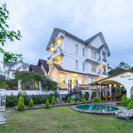 CHO THUÊ VILLA 11 phòng TẠI ĐÀ LẠT – MẶT TIỀN, ĐẦY ĐỦ TIỆN NGHI