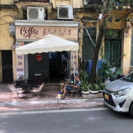 Cần sang nhượng nhanh quán café âm nhạc đang kinh doanh lượng khách ổn định tại quận Ba Đình, HN