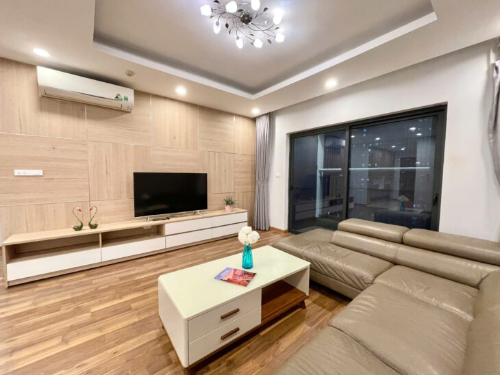 Căn góc dt 162m2, có 4 phòng ngủ 3 WC tòa khu Ruby, ban công hướng mát giá tốt nhất thị trường