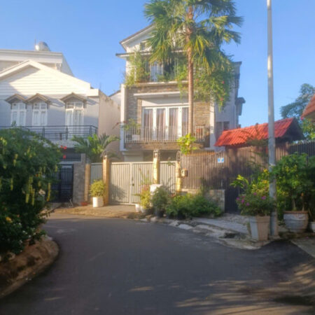 Biệt Thự 3 Tầng – Nở Hậu Đẹp – KDC Văn Minh, P. An Phú, Q2 – Giá 34 Tỷ