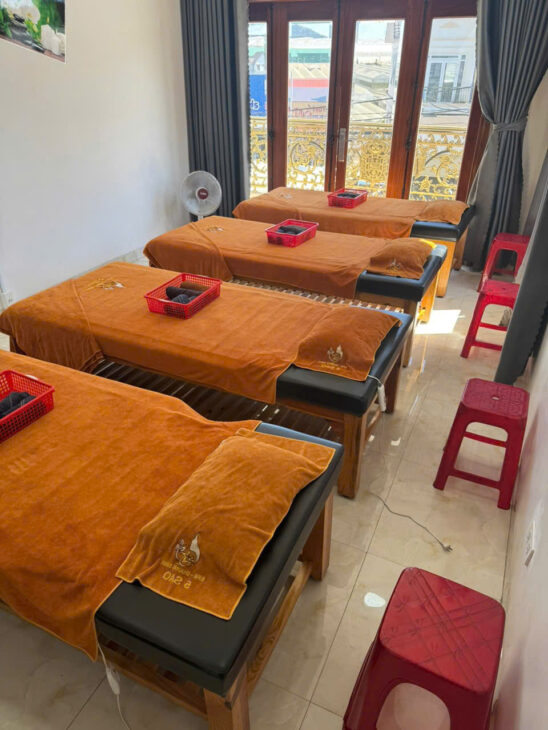 CHO THUÊ VILLA MỚI MẶT TIỀN NGUYỄN TỬ LỰC, ĐÀ LẠT – 8PN, FULL NỘI THẤT SPA CAO CẤP