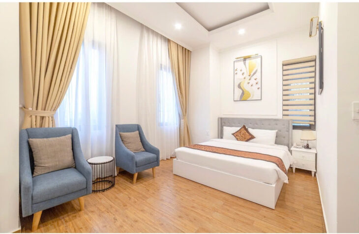 CHO THUÊ KHÁCH SẠN FULL NỘI THẤT ĐƯỜNG PHÙ ĐỔNG THIÊN VƯƠNG PHƯỜNG 8 giá 70tr