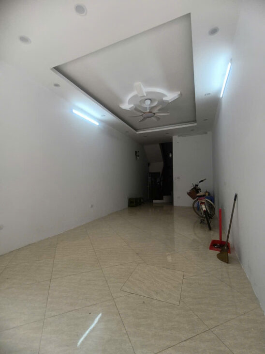 KIM ĐỒNG, HOÀNG MAI, 48 M2 , 5 TẦNG, MẶT TIỀN 4,2 M, GIÁ NHỈNH 17 TỶ,