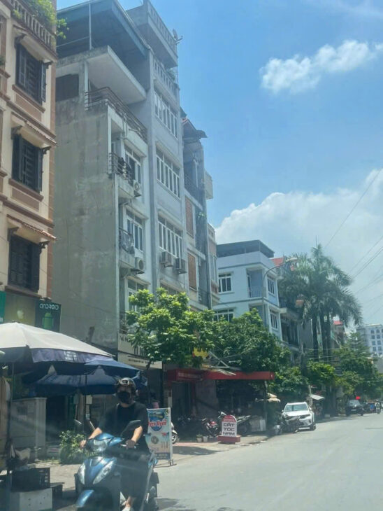 BÁN NHÀ LÔ GÓC 5 TẦNG NGUYỄN VIẾT XUÂN – VỪA Ở VỪA KINH DOANH – GẦN TÀU TRÊN CAO – LÔ GÓC SIÊU ĐẸP