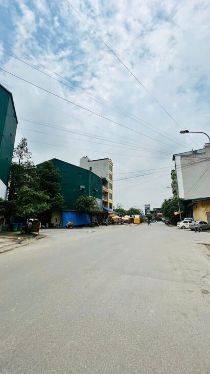 Bán đất phân lô 120m2 Trịnh Văn Bô, phù hợp xây tòa văn phòng, căn hộ cho thuê