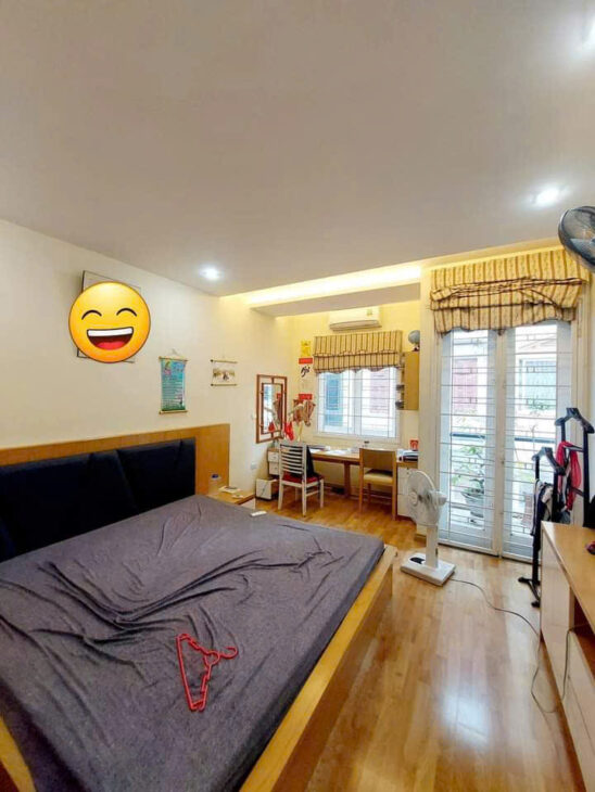 Hiếm, Cầu Diễn Dân xây 68m2 – 4 tầng, Ô tô, kinh doanh đỉnh, 2 thoáng, giá 11.4 tỷ