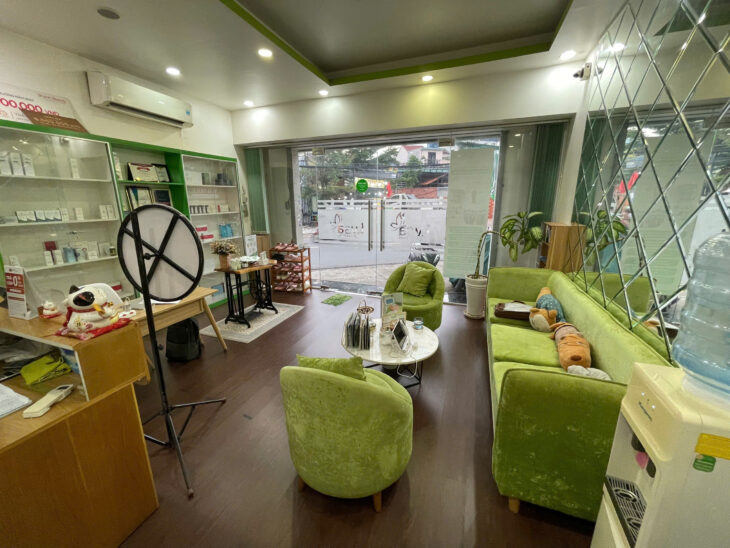 Tân Phú ! SANG SPA NHANH – BỚT LỘC CHO ANH CHỊ THIỆN CHÍ – SPA MẶT TIỀN THOẠI NGỌC HẦU , Tel :