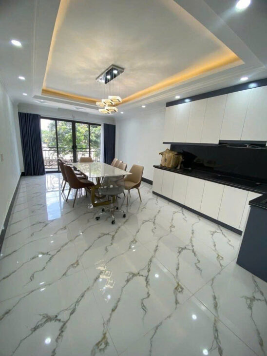 BÁN NHÀ CẦU GIẤY – 55M² – 7 TẦNG – PHÂN LÔ – ÔTÔ VÀO NHÀ – KINH DOANH SẦM UẤT – 16.8 TỶ. 0968669247