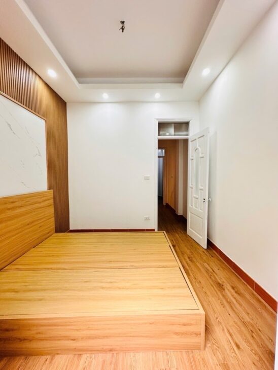 LẠC LONG QUÂN NGHĨA ĐÔ NHÀ DÂN XÂY FULL ĐỒ 35M NỞ HẬU 8 TỶ 700