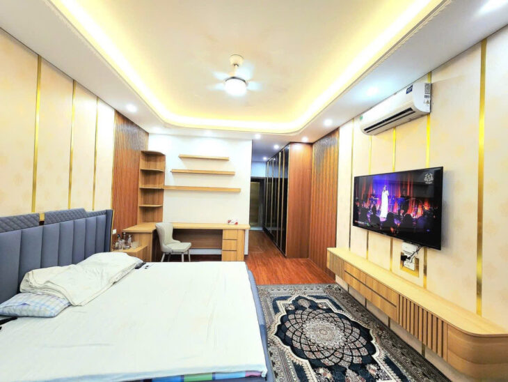 BÁN NHÀ TRẦN CUNG – 50M² X 7 TẦNG THANG MÁY, MẶT TIỀN 4.5M , PHÂN LÔ – Ô TÔ ĐỖ CỦA – GIÁ 15.2 TỶ