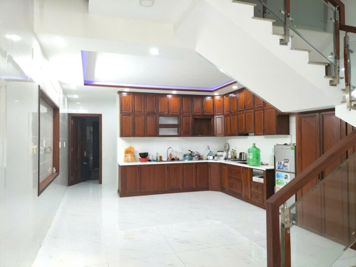 🔥 MẶT TIỀN TÔN ĐẢN- 3 TẰNG – TT CẨM LỆ- 5.8T 📍 Vị trí đắc địa- sau bến xe – gần chợ, trường,