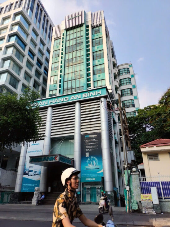 SIÊU PHẨM KHAN HIẾM-BÁN TÒA NHÀ MẶT TIỀN HAI BÀ TRƯNG DT 670M2, 4000M2 SÀN – GIÁ BÁN: 800 TỶ