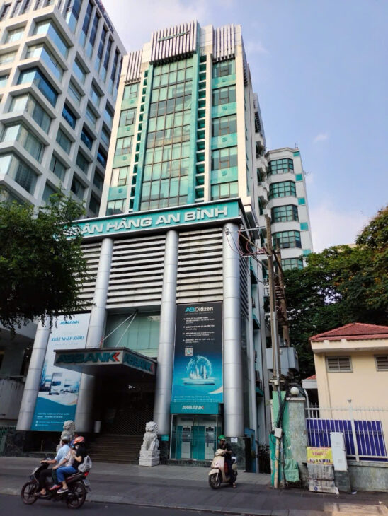 SIÊU PHẨM KHAN HIẾM-BÁN TÒA NHÀ MẶT TIỀN HAI BÀ TRƯNG DT 670M2, 4000M2 SÀN – GIÁ BÁN: 800 TỶ