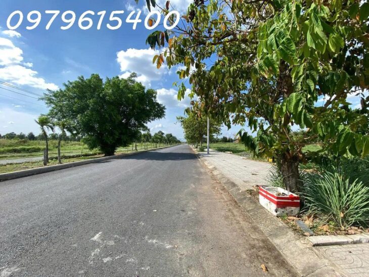 BÁN GẤP ĐẤT THỔ CƯ AN HẠ, BÌNH CHÁNH: SỔ ĐỎ TRAO TAY, DIỆN TÍCH 100M2, GIÁ NHỈNH 2 TỶ – CƠ HỘI VÀNG