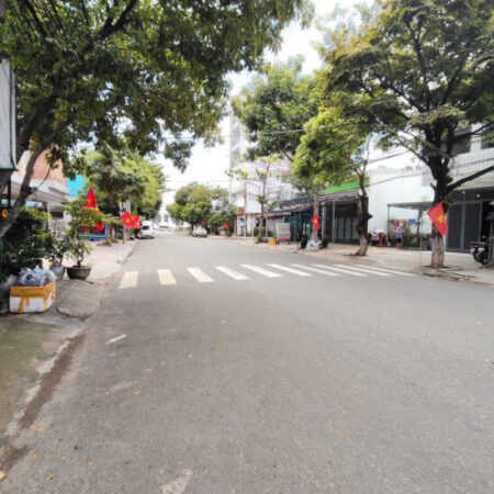 Chính chủ bán nhà MT Hồ Tùng Mậu – Hòa Minh- liên chiều. – DT > 100m², đường 10m5, vỉa hè 4m – Sát