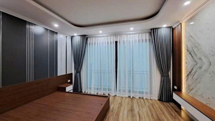 BÁN NHÀ XUÂN ĐỈNH – 50M2 – 7 TẦNG THANG MÁY – PHÂN LÔ – Ô TÔ ĐỖ CỔNG – GIÁ 12.1 TỶ. 0968669247