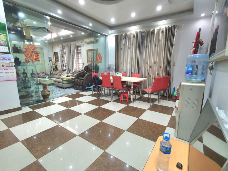 Bán biệt thự KĐT Mỹ Đình, lô góc kinh doanh, 150m2, 4 tầng, vị trí cực đẹp