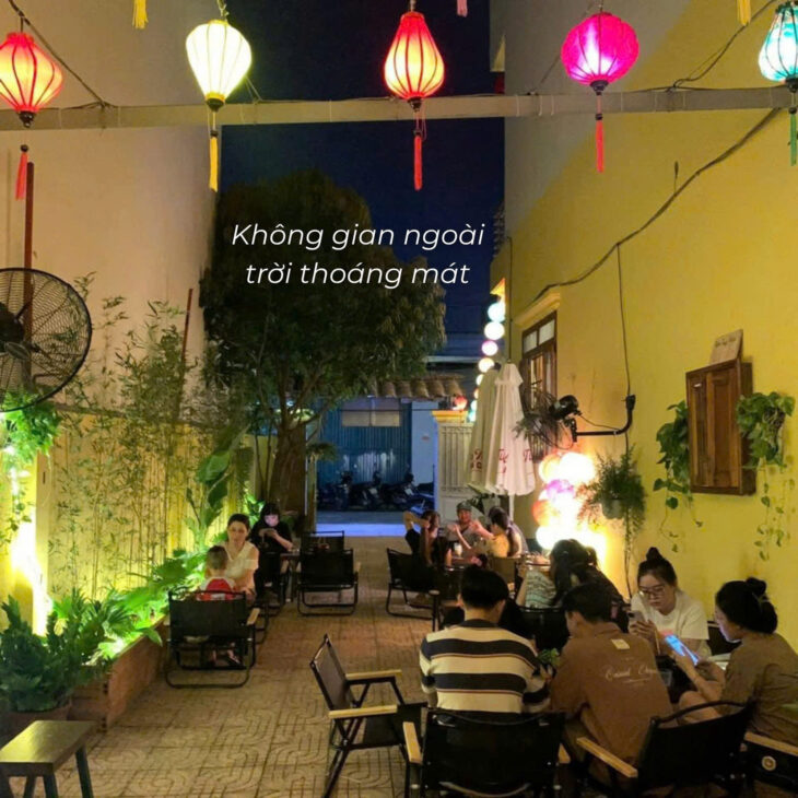Hóc Môn ,Hot Hot ! Quán Đẹp ! SANG QUÁN CAFE S/VƯỜN Mặt tiền khu dân cư gần sát đường Tô Ký, Tel
