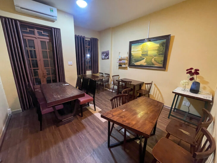 Hóc Môn ,Hot Hot ! Quán Đẹp ! SANG QUÁN CAFE S/VƯỜN Mặt tiền khu dân cư gần sát đường Tô Ký, Tel