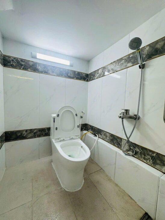 MUA NHÀ,NHÀ RA HƯƠNG LỘ 3, BÌNH HƯNG HÒA BÌNH TÂN, HXH, 4 TẦNG, 62M2(NỜ HẬU 4M25) SỔ HỒNG, GIÁ CHỈ