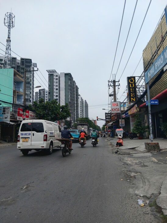 MUA NHÀ,NHÀ RA HƯƠNG LỘ 3, BÌNH HƯNG HÒA BÌNH TÂN, HXH, 4 TẦNG, 62M2(NỜ HẬU 4M25) SỔ HỒNG, GIÁ CHỈ