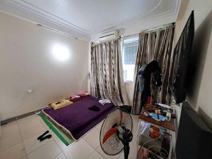 NHÀ ĐẸP PHỐ NGỌC THỤY – DÂN XÂY CHẮC CHẮN – MẶT TIỀN RỘNG – CÁCH 20M RA PHỐ NGỌC THỤY Ô TÔ TRÁNH –