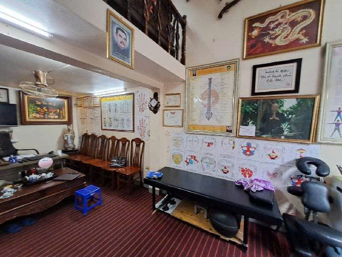 NHÀ ĐẸP PHỐ NGỌC THỤY – DÂN XÂY CHẮC CHẮN – MẶT TIỀN RỘNG – CÁCH 20M RA PHỐ NGỌC THỤY Ô TÔ TRÁNH –