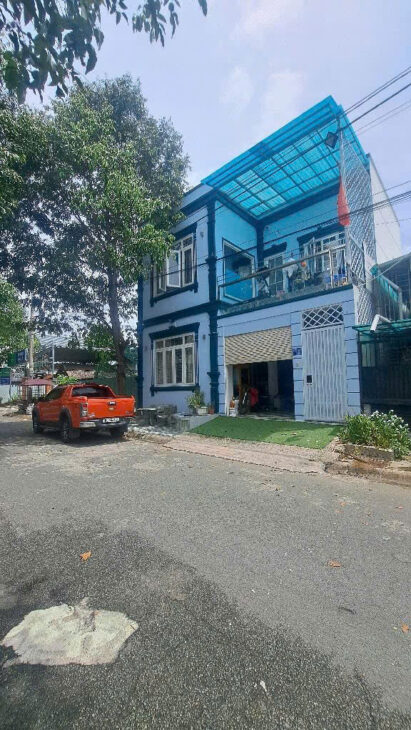 Bán nhà 2 tầng đúc, 274m², ngang 9.5m, gara ô tô, Long Thới Nhà Bè