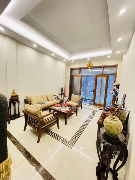 PHÂN LÔ VIP OTO VÀO NHÀ – NGÕ TO RỘNG 5M – 1 NHÀ RA PHỐ – FULL NỘI THẤT Nguyễn Tuân 55m, 5t, mt