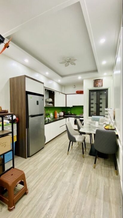 XUÂN LA 40M 5 TẦNG NGÕ NÔNG THOÁNG Ô CHỜ THANG MÁY 11 TỶ 500