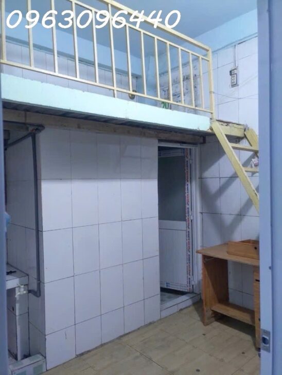 Bán Gấp Nhà Trong Ngõ Đường Số 7 Quận 7: 3 Tầng, 11 Phòng Ngủ, Diện Tích 76m2, Sổ Đỏ, Giá Chỉ 6.7