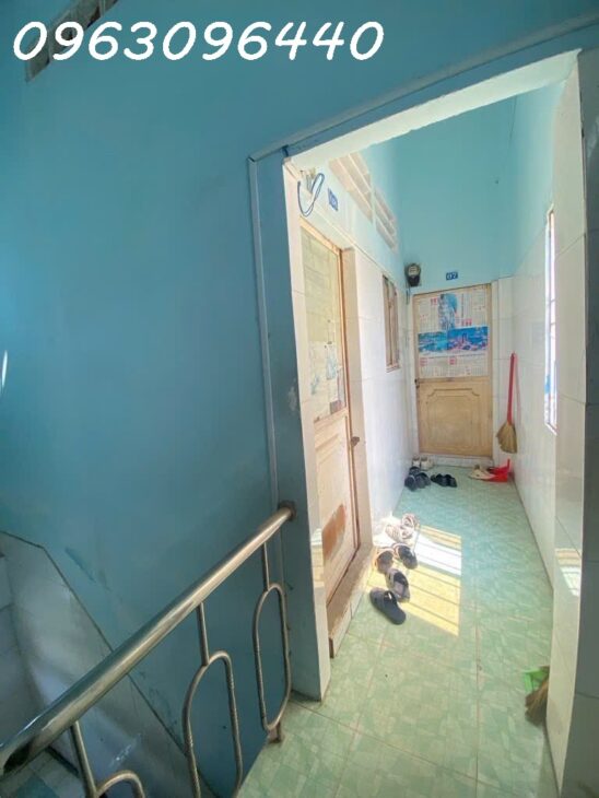 Bán Nhà Trong Ngõ Quận 7, Đường Tân Thuận Tây: 76m2, 3 Tầng, 11 Phòng, Sổ Đỏ, Giá Chỉ 6.7 Tỷ – Cơ