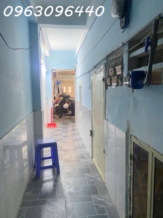 Bán Nhà Trong Ngõ Quận 7, Đường Tân Thuận Tây: 76m2, 3 Tầng, 11 Phòng, Sổ Đỏ, Giá Chỉ 6.7 Tỷ – Cơ