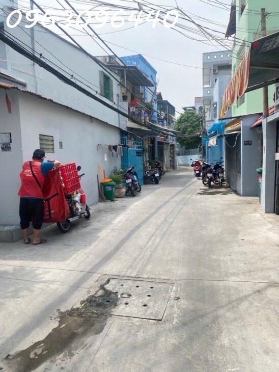 Bán Nhà Trong Ngõ Quận 7, Đường Tân Thuận Tây: 76m2, 3 Tầng, 11 Phòng, Sổ Đỏ, Giá Chỉ 6.7 Tỷ – Cơ