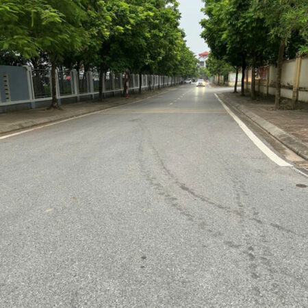 Cần bán 73m ĐẤT MT 5m THạch Cầu,long Biên giá 12,75ty ,oto KD