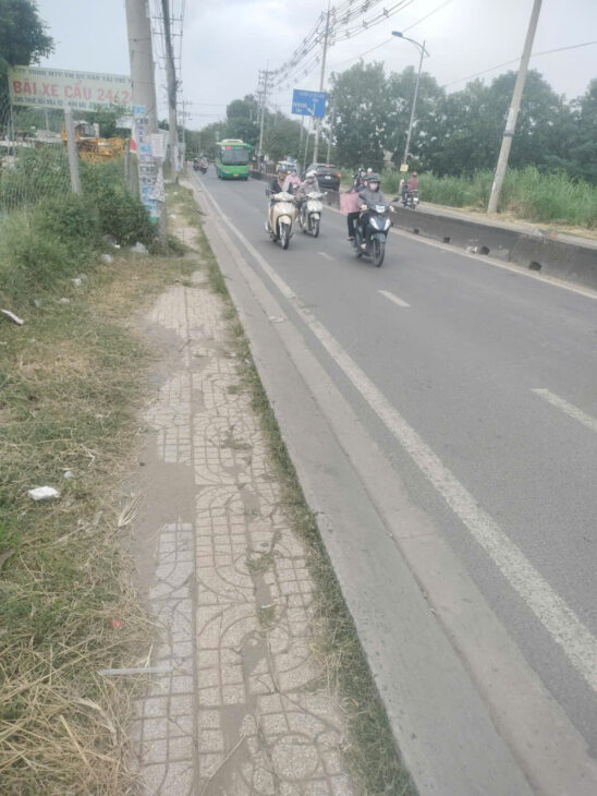 siêu mấu mặt tiền kinh doanh đỉnh ngang 8.5 x36 thu nhập dòng khủng năm lên đến 360 triệ đồng