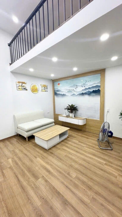 ĐỘI CẤN BA ĐÌNH GẦN PHỐ 2 MẶT NGÕ THOÁNG TRƯỚC SAU 4 TỶ 950