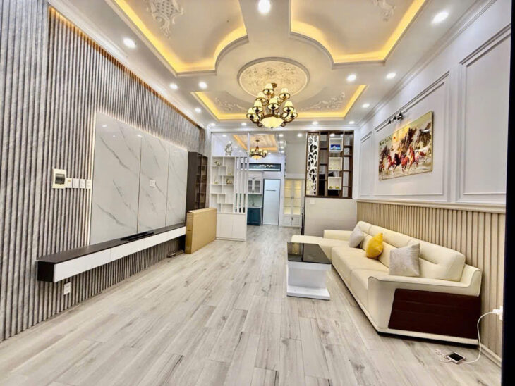 Nhà Đẹp Oto 8m Huỳnh Tấn Phát, Nhà Bè: 55m2, 4 Tầng, 4PN, Giá Chỉ 6.9 Tỷ,