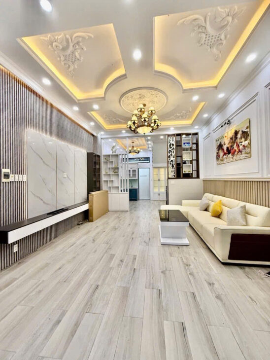 Nhà Đẹp Oto 8m Huỳnh Tấn Phát, Nhà Bè: 55m2, 4 Tầng, 4PN, Giá Chỉ 6.9 Tỷ,