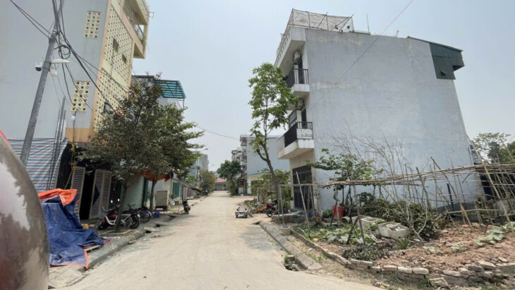 BÁN ĐẤT ĐÁU GIÁ TẠI TỔ 5 ĐỒNG MAI – HÀ ĐÔNG – HÀ NỘI DT 79,3M MT 8M. gIÁ CHỈ 6TY860