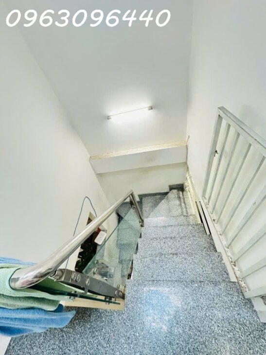 *Nhà Ngõ Huỳnh Tấn Phát, Q7: 3PN, 2WC, 3 Tầng, Sổ Đỏ, Giá Tốt Nhất Khu Vực