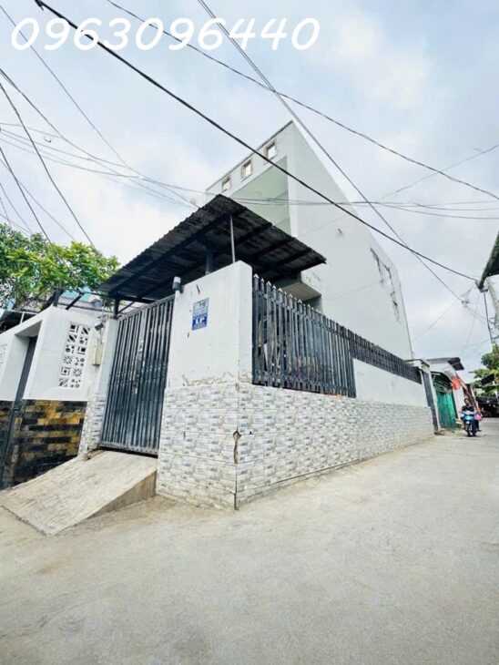 *Nhà Ngõ Huỳnh Tấn Phát, Q7: 3PN, 2WC, 3 Tầng, Sổ Đỏ, Giá Tốt Nhất Khu Vực