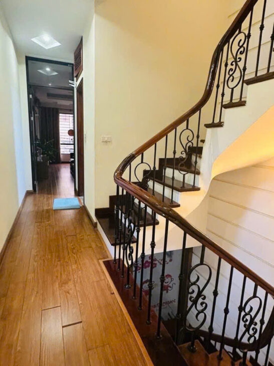 BÁN NHÀ GIẢNG VỎ – PHÂN LÔ – GARA OTO – DT60M2X5T – 18.8 TỶ