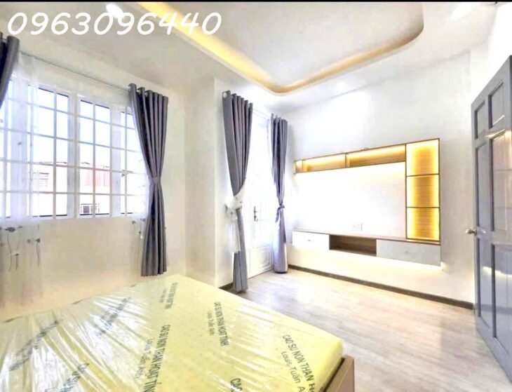 * NHÀ HẺM HUỲNH TẤN PHÁT, Q7: 40M2, 4 TẦNG, 4PN, SỔ ĐỎ, GIÁ TỐT 4.9 TỶ