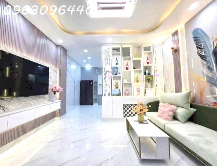 * NHÀ HẺM HUỲNH TẤN PHÁT, Q7: 40M2, 4 TẦNG, 4PN, SỔ ĐỎ, GIÁ TỐT 4.9 TỶ